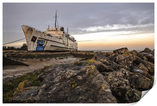 DUKE OF LANCASTER Print by Shaun Dickinson