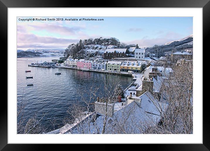 Portree harbour in the snow Framed Mounted Print by Richard Smith