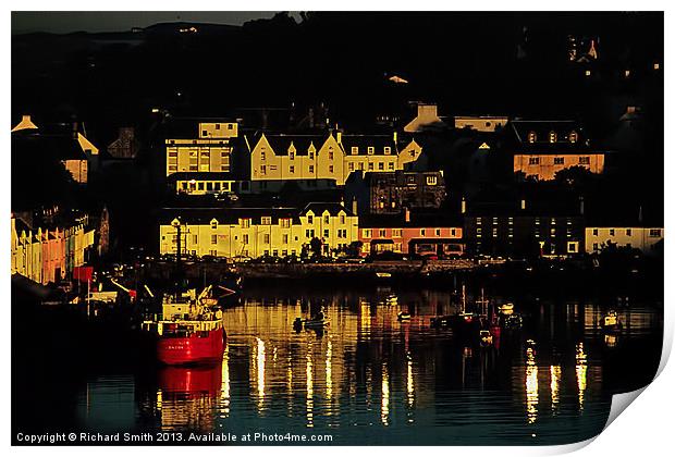 First sunlight hits Portree Print by Richard Smith
