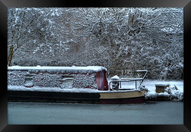 Frozen Canal Boat, Kintbury, Berkshire, England, U Framed Print by Mark Llewellyn