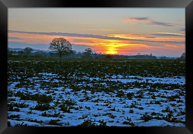 Winter Sunset Framed Print by graham young