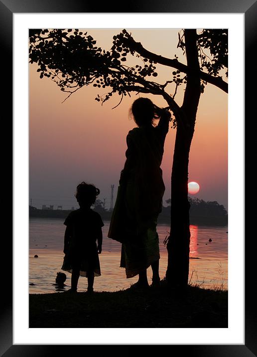 Mother &  Daughter Framed Mounted Print by T R   Bala subramanyam