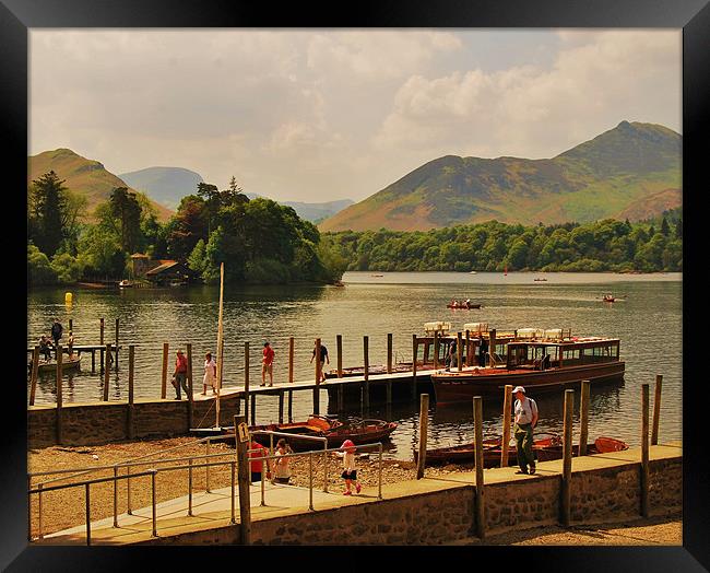 derwentwater ferry Framed Print by eric carpenter