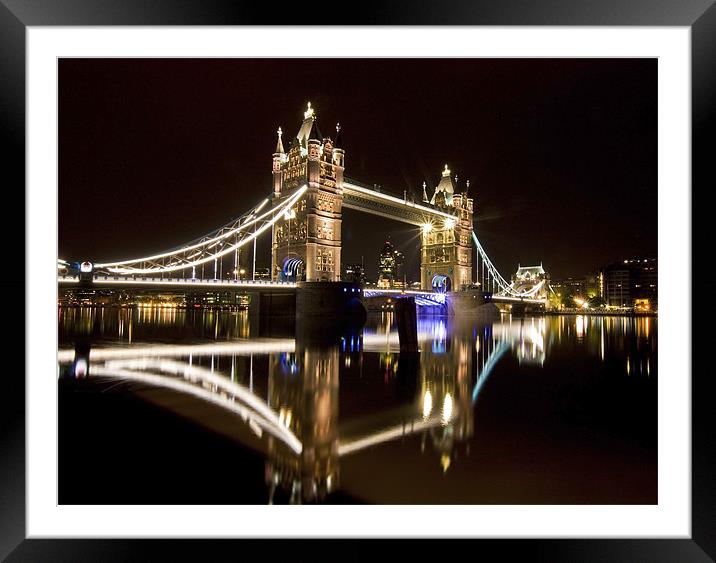 Tower Bridge,London Framed Mounted Print by Stuart Gennery