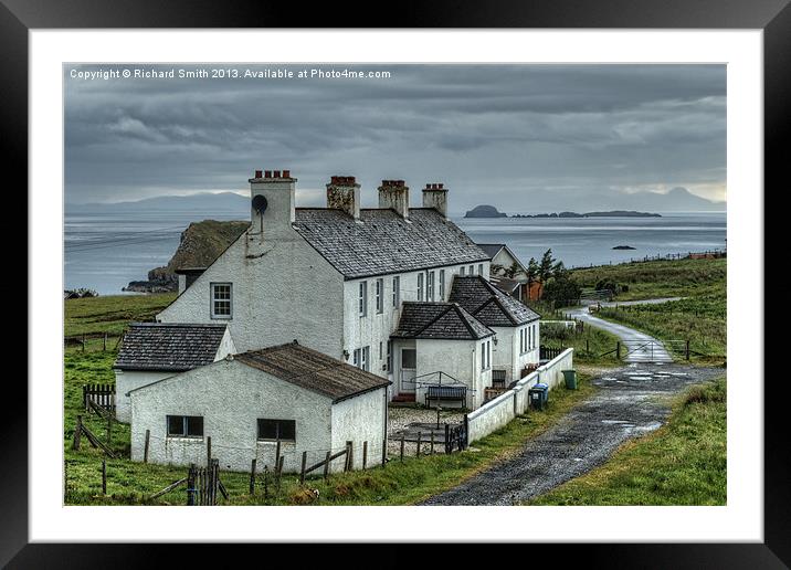 Self-catering cottages, Duntulm Framed Mounted Print by Richard Smith