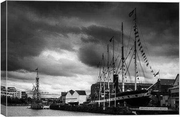 SS Great Britain  Canvas Print by Oxon Images