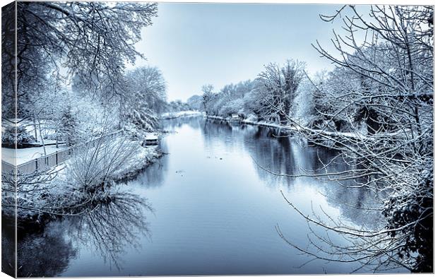 Frozen Canal, Kintbury, Berkshire, England, UK Canvas Print by Mark Llewellyn
