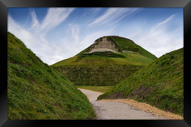 Northumberlandia lady of the north Framed Print by Michael Thompson
