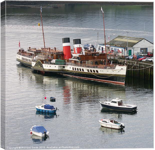 The Waverley at Portree pier Canvas Print by Richard Smith