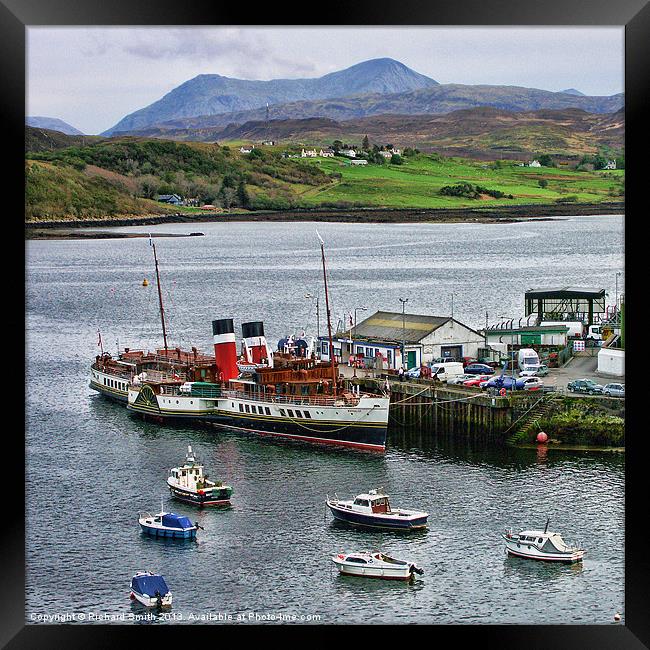The Waverly tied up at Portree Framed Print by Richard Smith