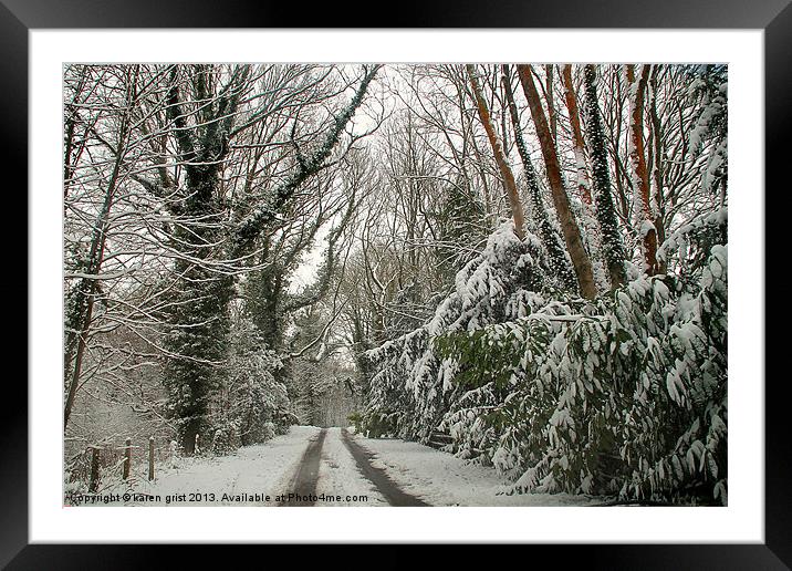 Winter in Hampshire Framed Mounted Print by karen grist