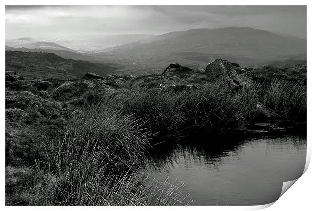 the black mountains brecon beacons wales Print by simon powell