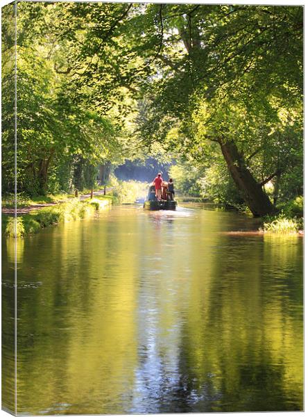 goytre warf The Monmouthshire & Brecon Canal Canvas Print by simon powell