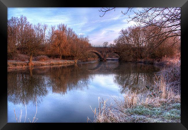 River Medway Framed Print by Stuart Gennery