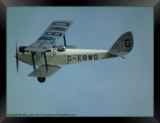 De Havilland DH60X Moth Framed Print by mike jordan