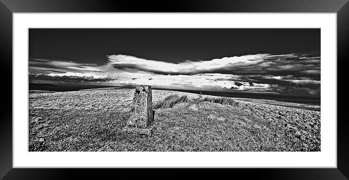 Windy day on top Framed Mounted Print by Simon Curtis