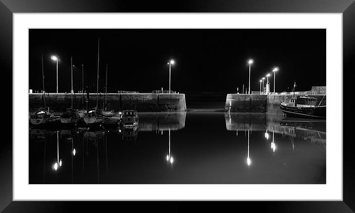 Anstruther harbour nights Framed Mounted Print by Bob Legg
