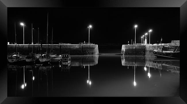 Anstruther harbour nights Framed Print by Bob Legg