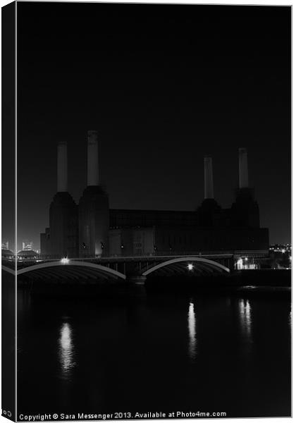 Battersea in black and white Canvas Print by Sara Messenger