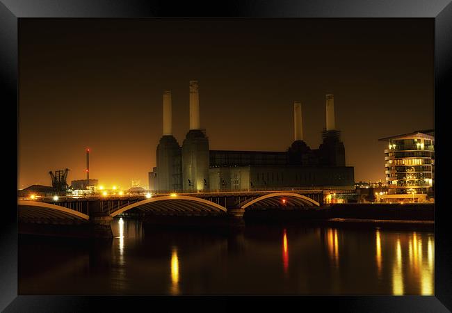 Battersea Power station at night Framed Print by Dean Messenger