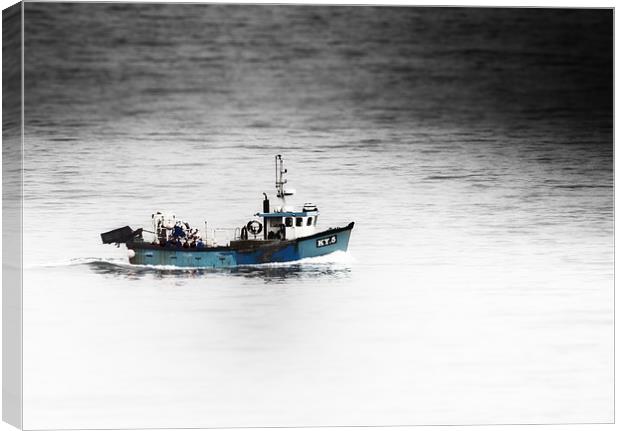 When the Boat comes in.. Canvas Print by Fraser Hetherington