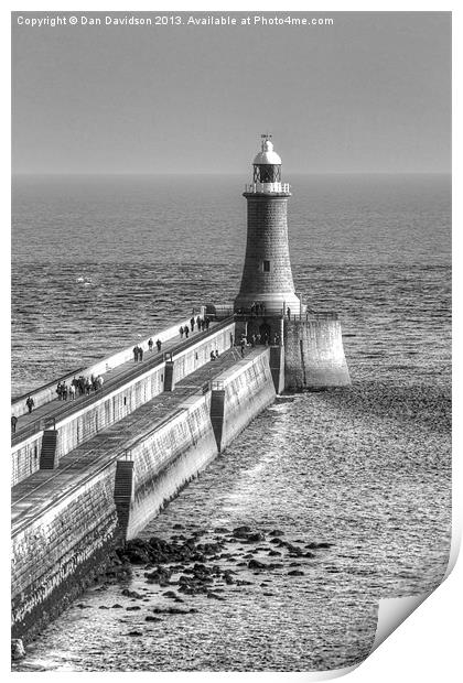 Tynemouth Pier Lighthouse Print by Dan Davidson