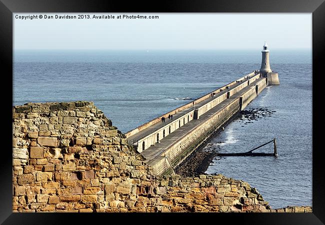 Tynemouth Pier and Lighthouse Framed Print by Dan Davidson