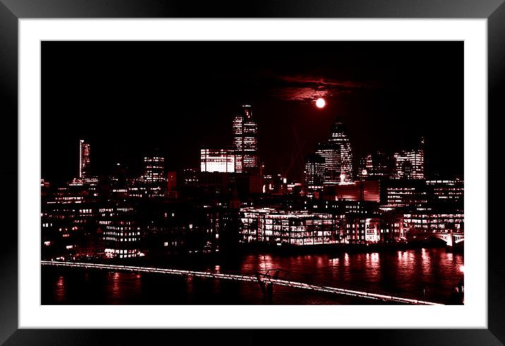London by night with full moon Framed Mounted Print by Linda More
