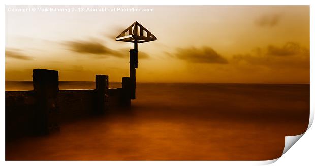 The golden groyne Print by Mark Bunning