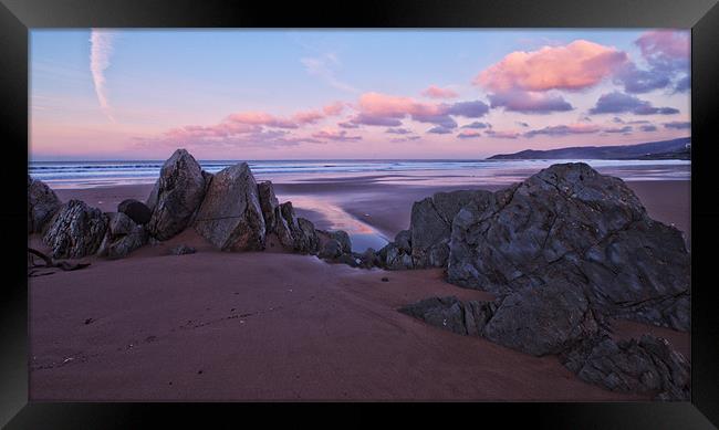 rocky sands Framed Print by Stephen Walters