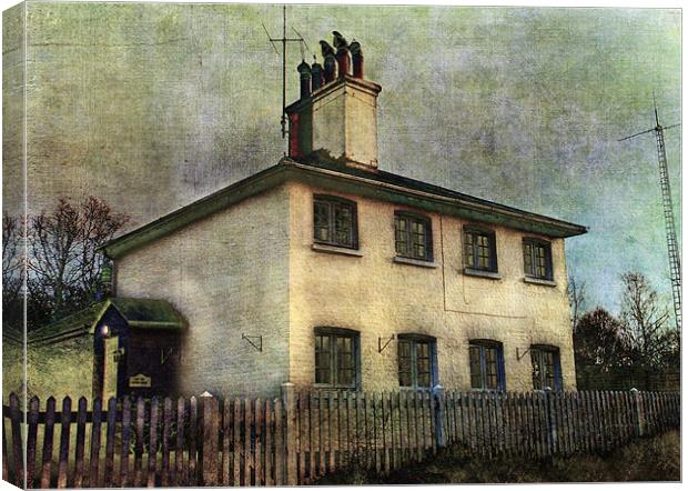 The Old house by the Railway Canvas Print by Dawn Cox