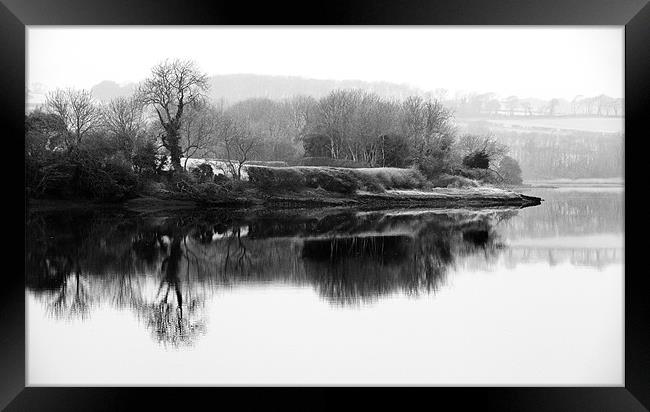 Carew Castle Mill Pond Reflections Framed Print by Simon West