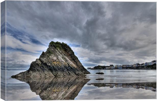 Reflections of Tenby 2 Canvas Print by Steve Purnell