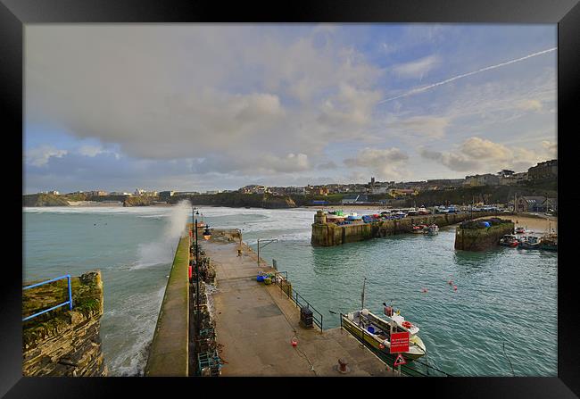 Cornwall: Newquay Harbour Framed Print by Rob Parsons