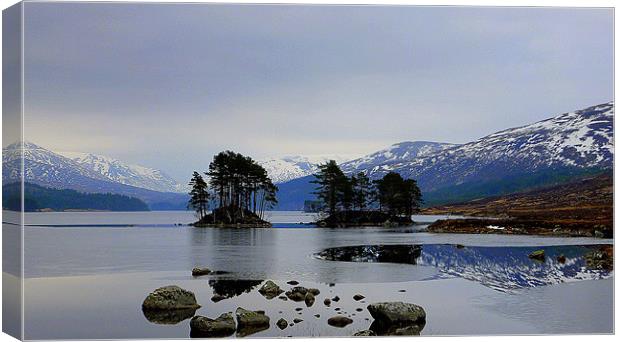 loch reflections Canvas Print by dale rys (LP)