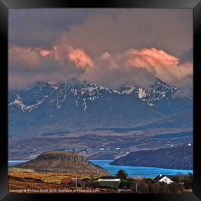 A view up Loch Harport Framed Print by Richard Smith