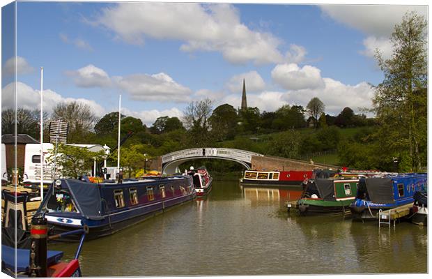Canal Boats At Braunston Locks Canvas Print by Bill Simpson