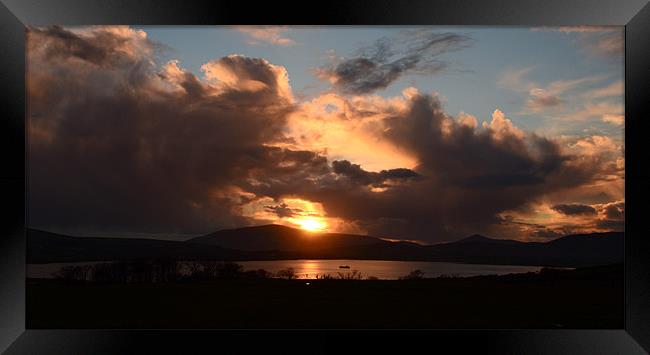 Sunset Dingle Framed Print by barbara walsh