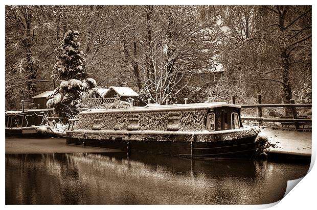 Frozen Narrowboat, Kintbury, Berkshire, England, U Print by Mark Llewellyn