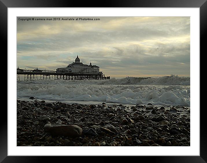 Foamy pebbles Framed Mounted Print by camera man