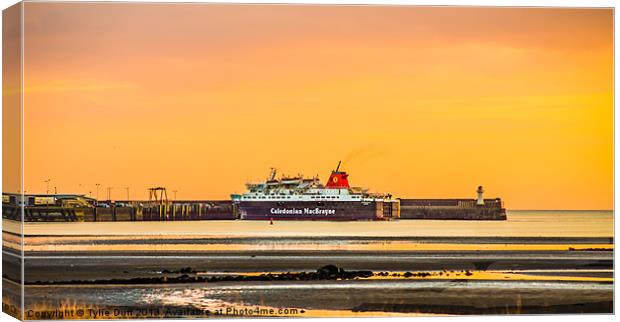 Arran Ferry at Ardrossan Harbour Canvas Print by Tylie Duff Photo Art