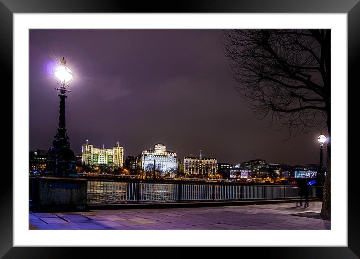 southbank walk Framed Mounted Print by keith sutton