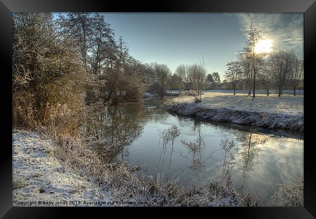 Winter at the river colne. Framed Print by barry jones
