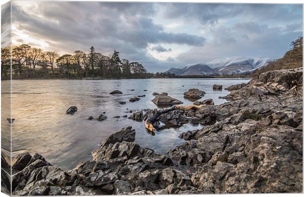 Skiddaw from Derwent Water Canvas Print by Phil Tinkler