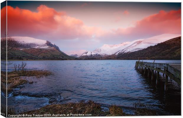 Llyn Nantlle Uchaf evening Canvas Print by Rory Trappe