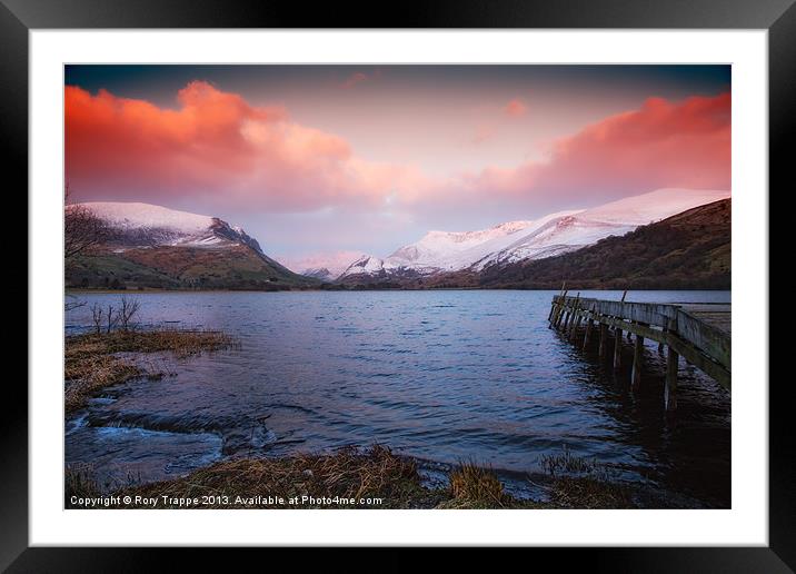 Llyn Nantlle Uchaf evening Framed Mounted Print by Rory Trappe