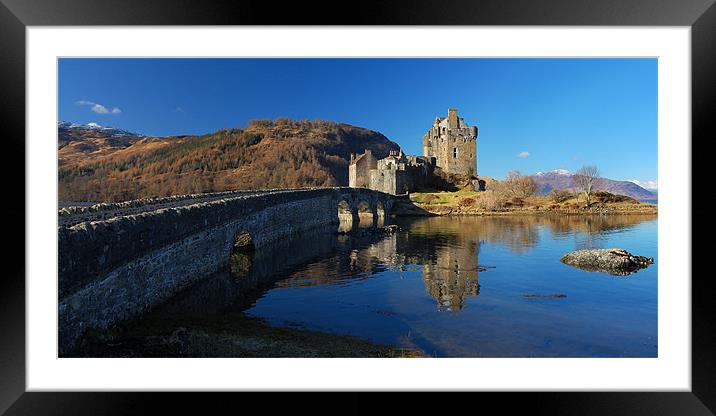 Eilean Donan castle Framed Mounted Print by Macrae Images