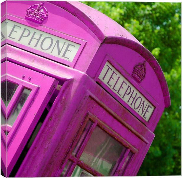 Pink british phonebox Canvas Print by christopher darmanin