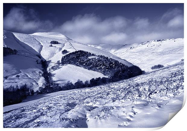 Snow covered Valley,Grindsbrook near Edale Print by Darren Galpin