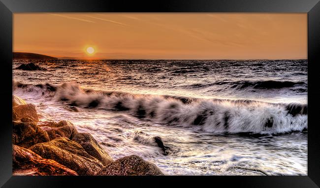 Waves crashing on the rocks Framed Print by Simon West